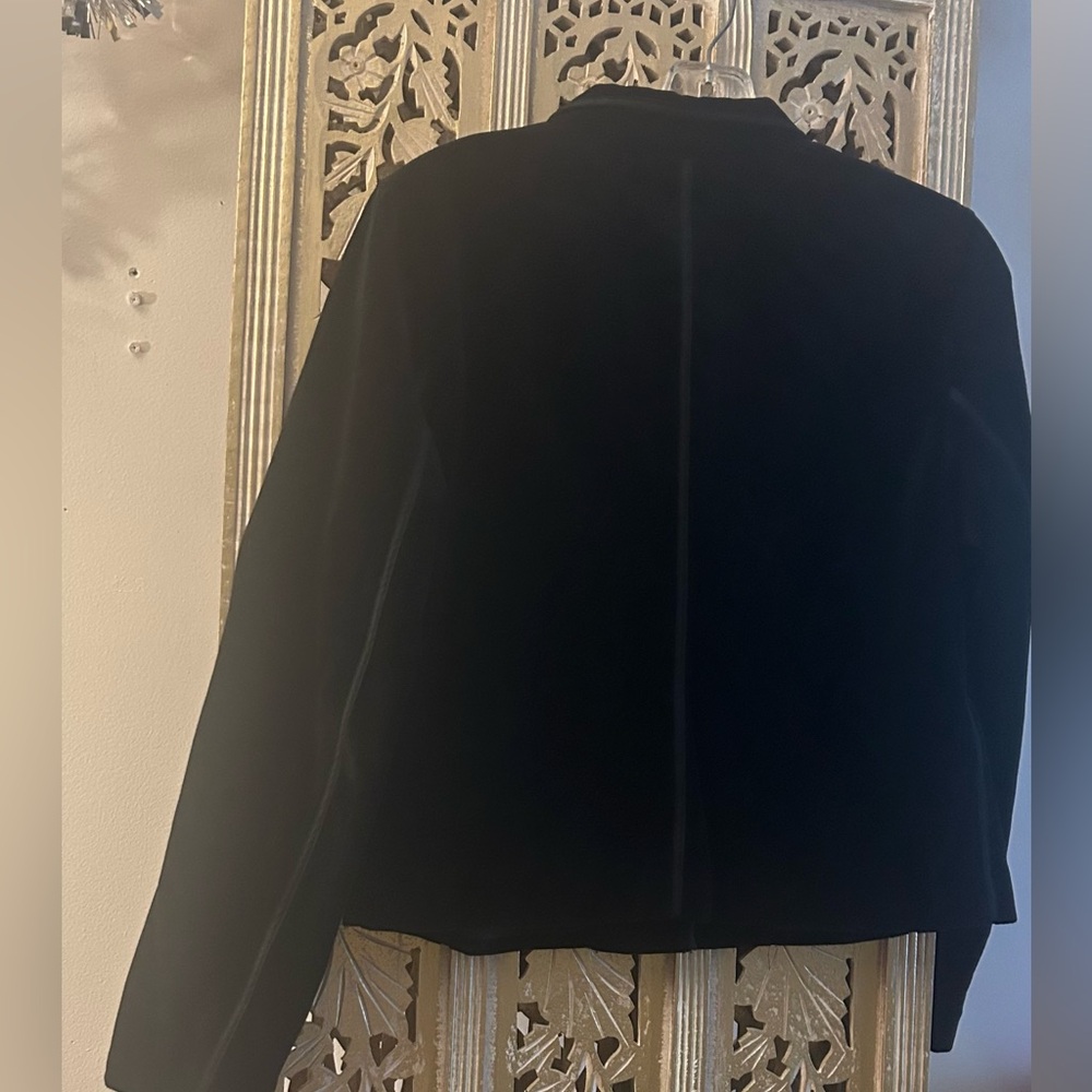 GAP black velvet blazer jacket velveteen long sleeves sleeve buttons Size 6 - Picture 9 of 9